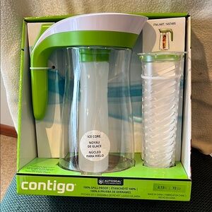 Contigo Green and Clear Pitcher with Ice Core